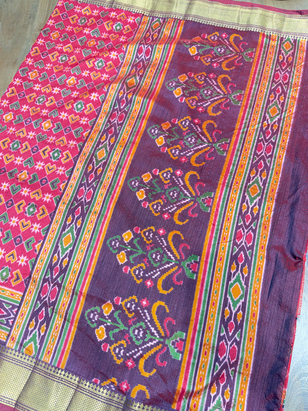 Elephant Motif Patola Printed Saree ( Red)