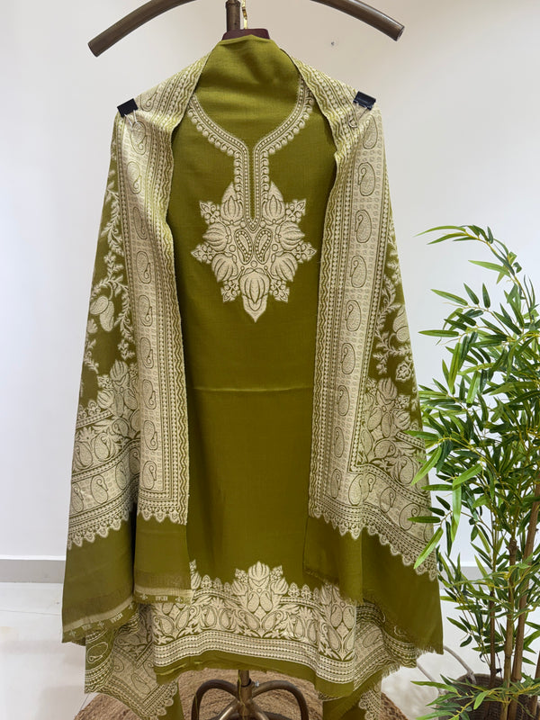 Weaved Woollen Suit With Jaal Dupatta (Mehndi Green)