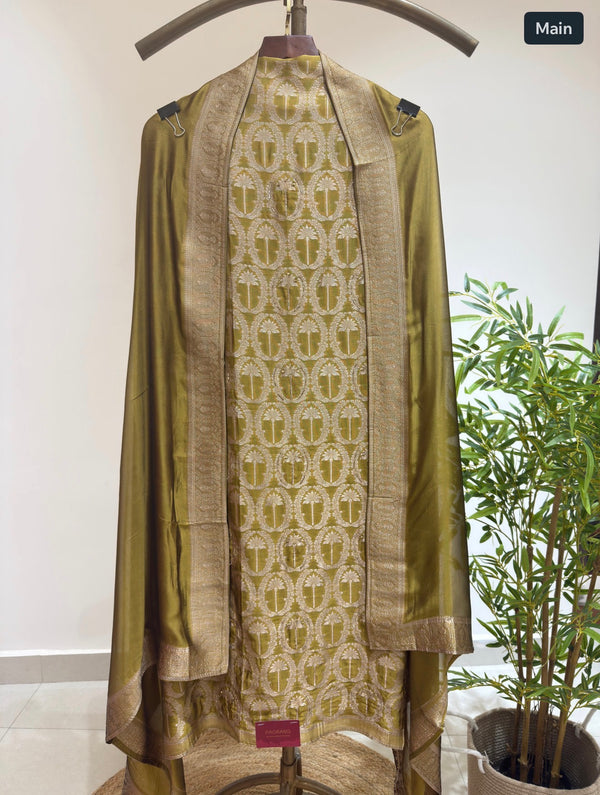 Premium Banarasi Russian Silk Suit (Mahndi Green)