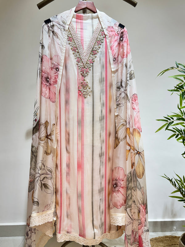 Ivory pink Organza Silk Printed Suit